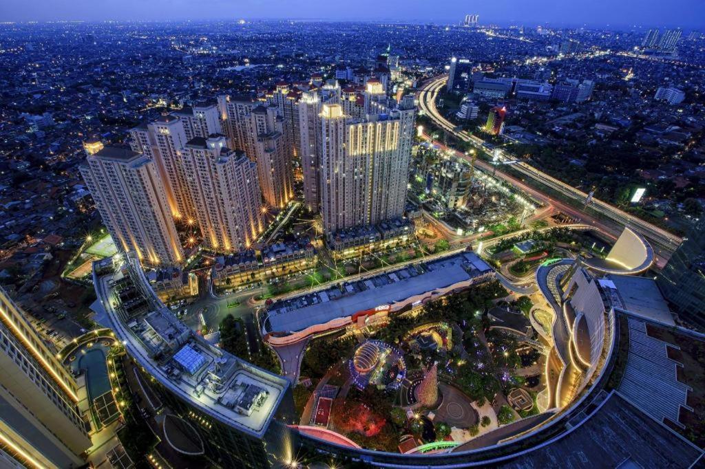 House Of Arsonia Orchid * Jakarta